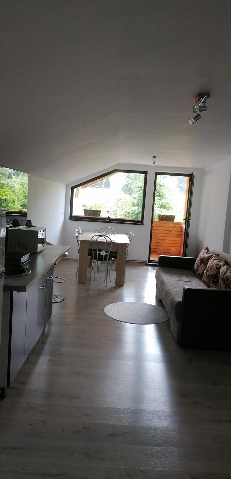 M7 Villa Bed& Bistro Timisu de Jos Exterior foto